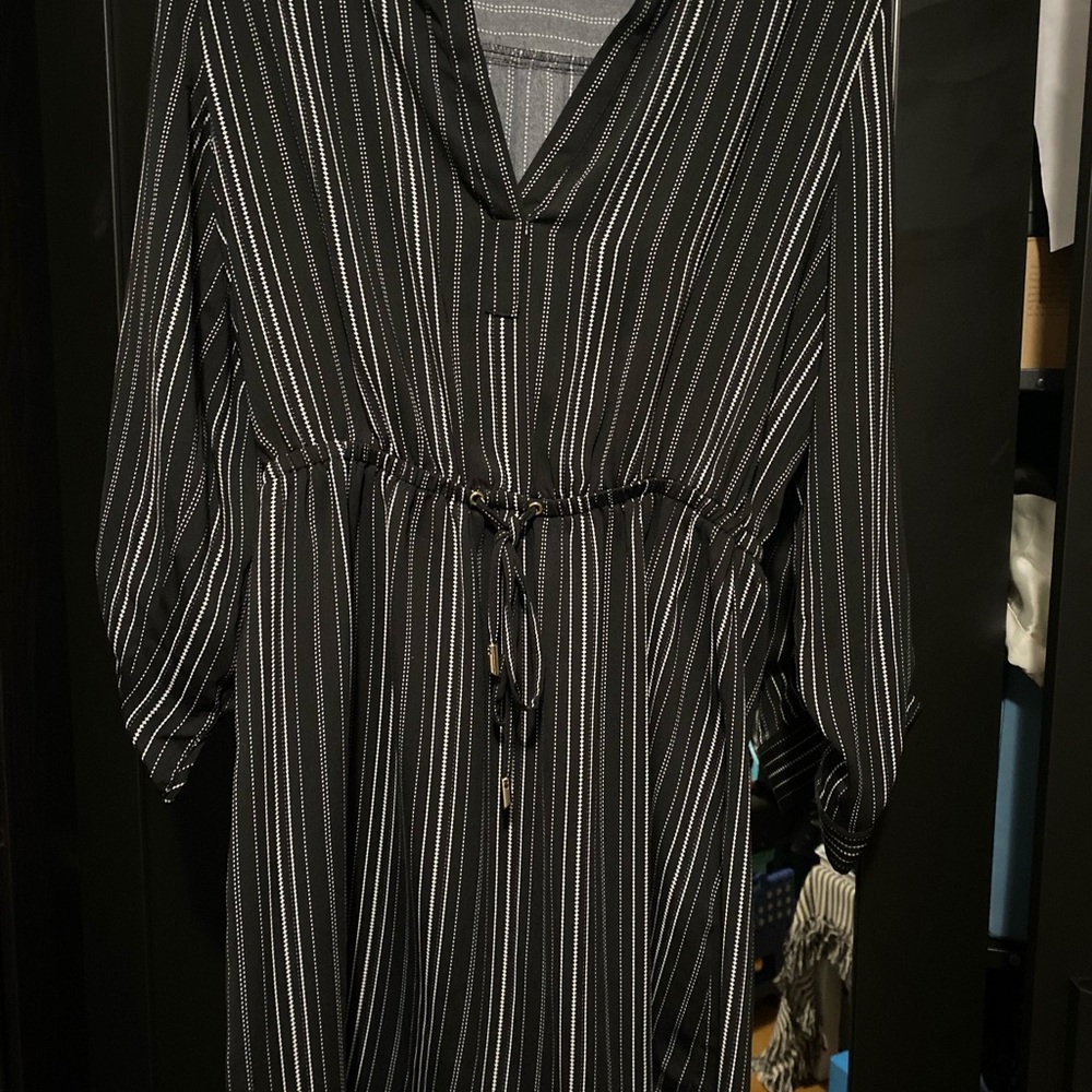 Dynamite Black and White Patterned Top
